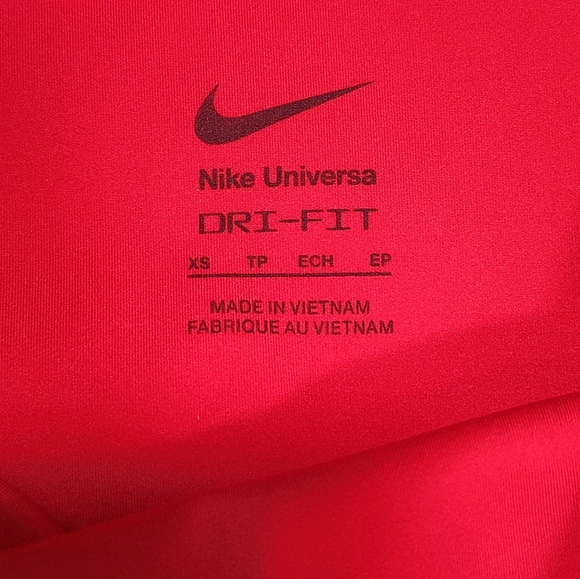 Nike Universa Tight Fit Medium Support 7/8 Womens XS Leggings - Picture 11 of 11